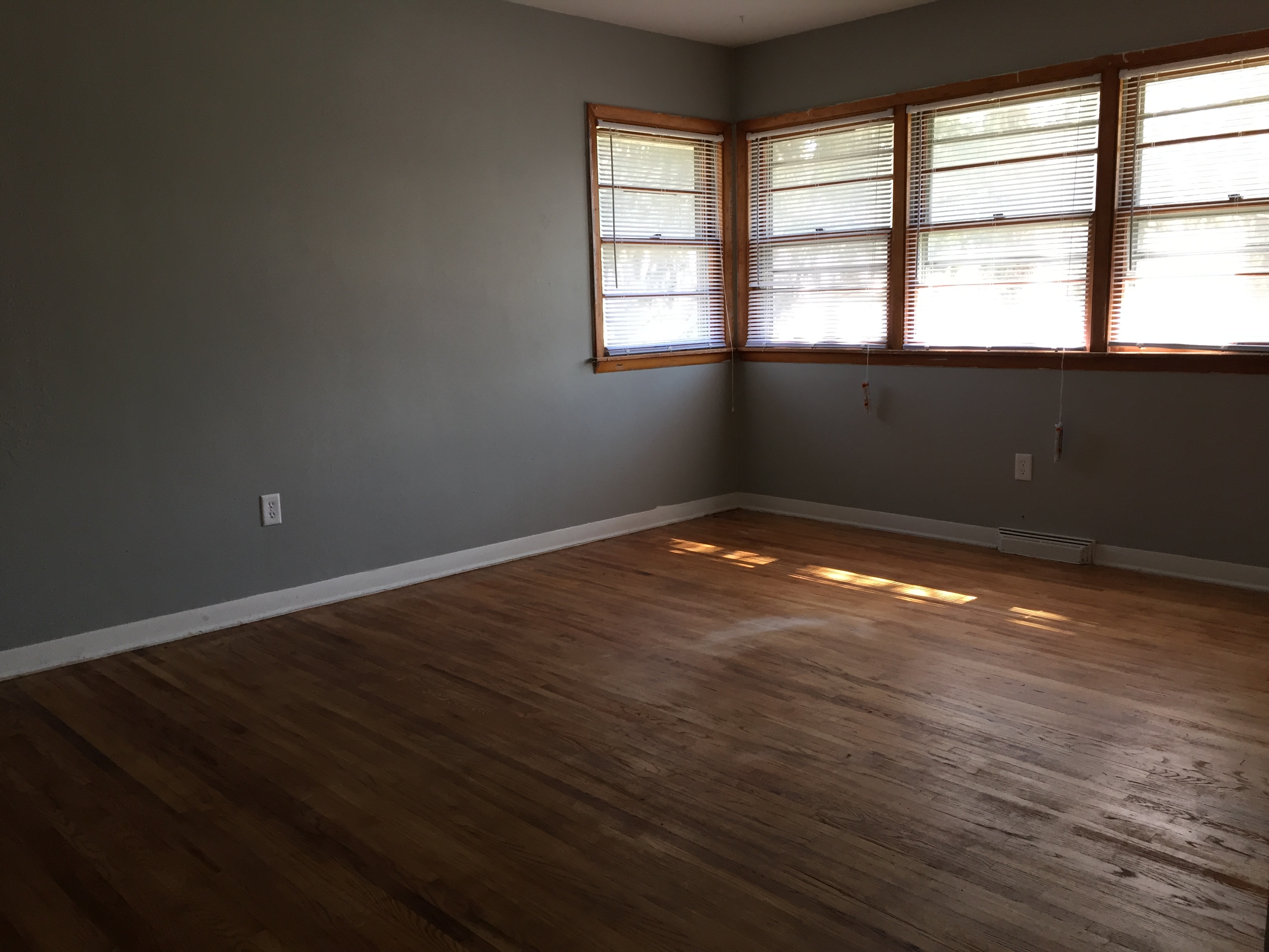 Waterloo House Real Estate 817 Glenwood SulenticFischels